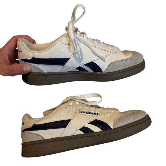 Reebok Women's Sneakers Size 6 - Picture 4 of 6